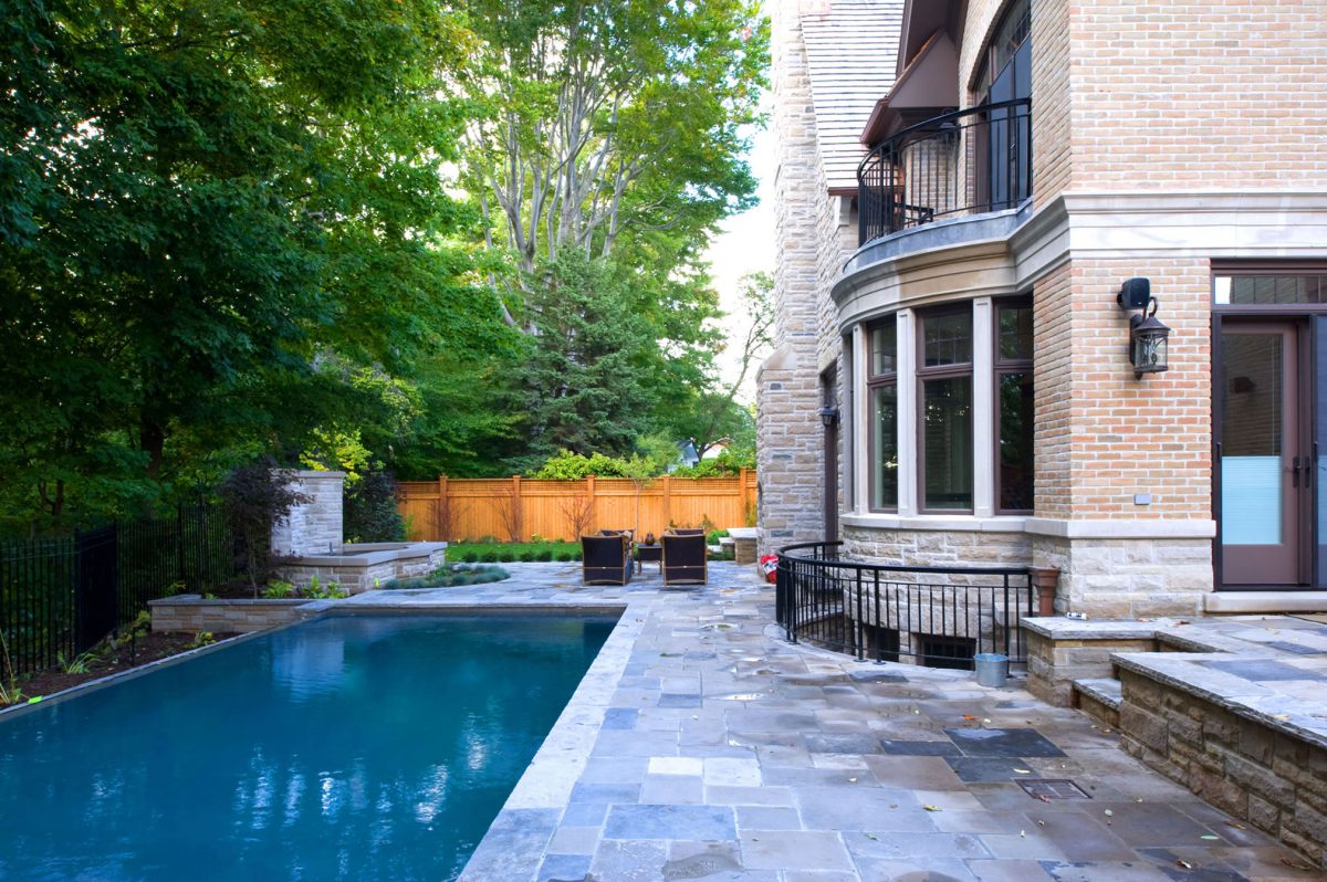 bridle-path_pool-web