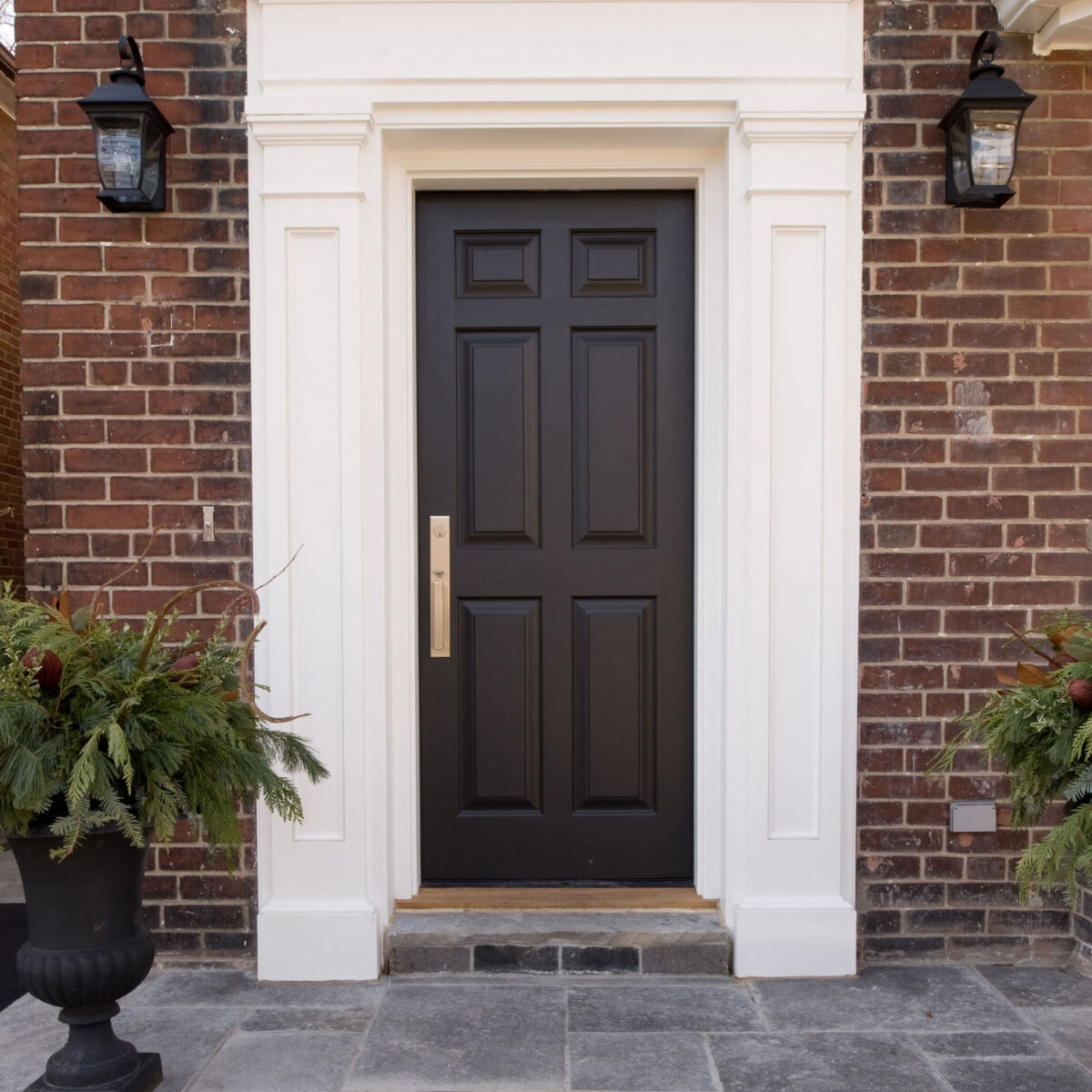 leaside-1_frontdoor-web