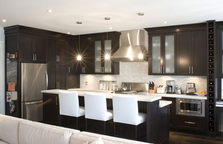 leaside-1_kitchen-web
